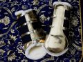 Pearl-Schabracken-Manufaktur-Dressurschabracke-Dressage-Barock-Gold-Barockschabracke-Friese-Working-Equitation-Blau-Gamaschen-Dressurgamaschen-Gold-Metallic-3-scaled-e1605298413585