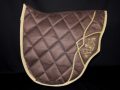 Pearl-Schabracken-Manufaktur-Dressur-Barock-Working-Equitation-Satteldecke-Deluxe-Feike-Warmblut-Kaltblut-Pony-Vollblut-48-scaled-e1606320709723