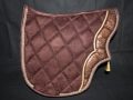 Pearl-Schabracken-Manufaktur-Barockschabracke-Schabracke-Satteldecke-Horse-tack-Friese-Leder-Gold-1-scaled-e1606322240916