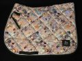 Pearl-Schabracke-Manufaktur-Dressurschabracke-Schabracken-Hologramm-Holofolie-Rose-handgefertigt-Tunier-Reiten-Dressur-Vielseitigkeit-Reitsport-VS-4-scaled-e1609929569617