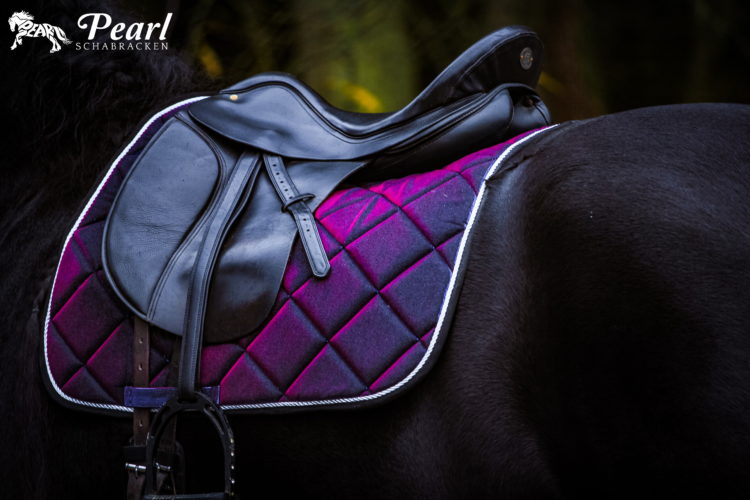 PEARL-NR. DR 26-B purple